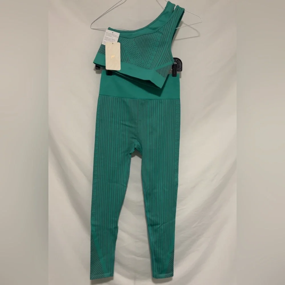 Fabletics Teal MEDIUM Leggings and SMALL Top Set - Picture 5 of 13